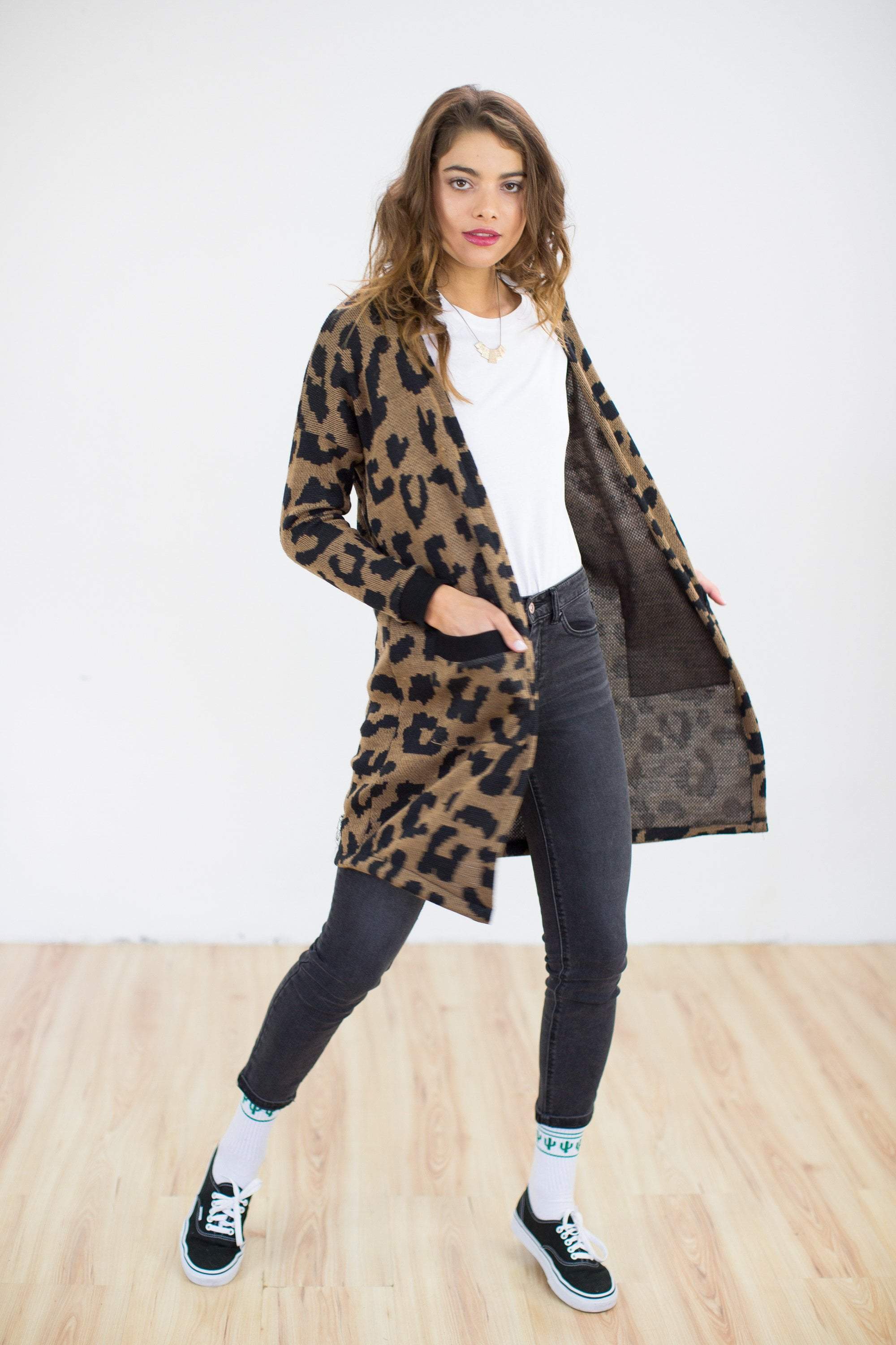 Cardigan Leo - Image 6