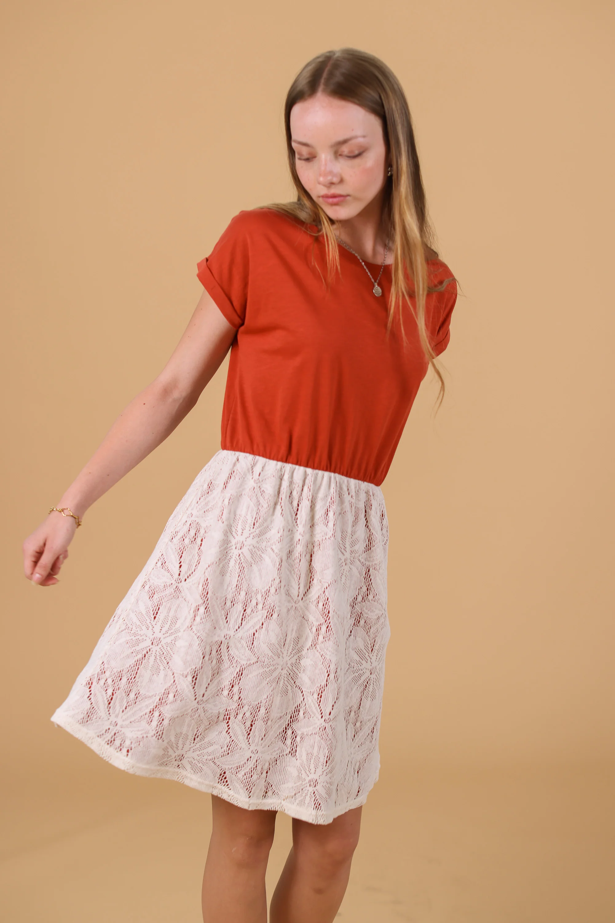 Dress Annie Burnt Orange Lace - Image 3