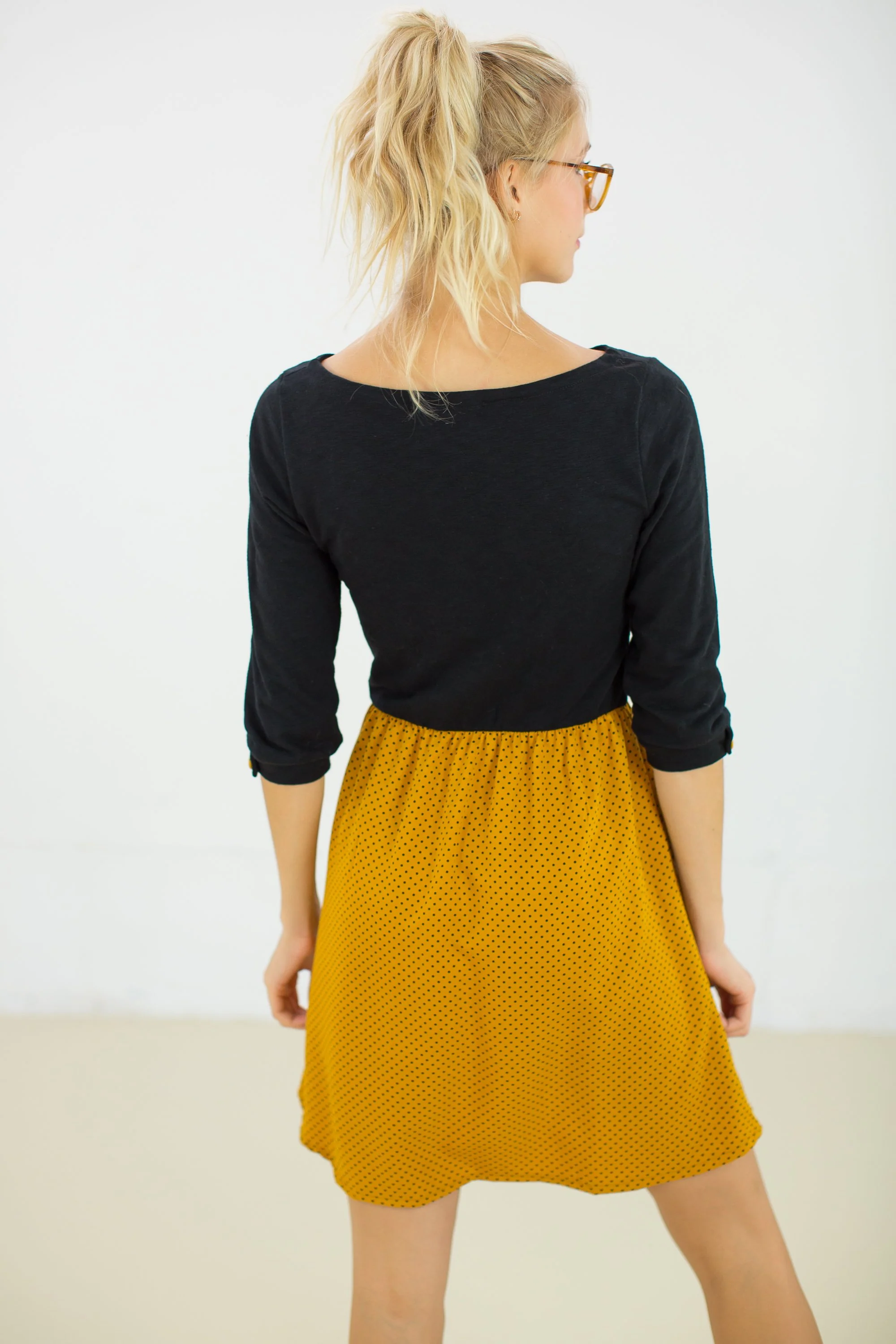 Dress Luiza Black Mustard Polka Dots - Image 9