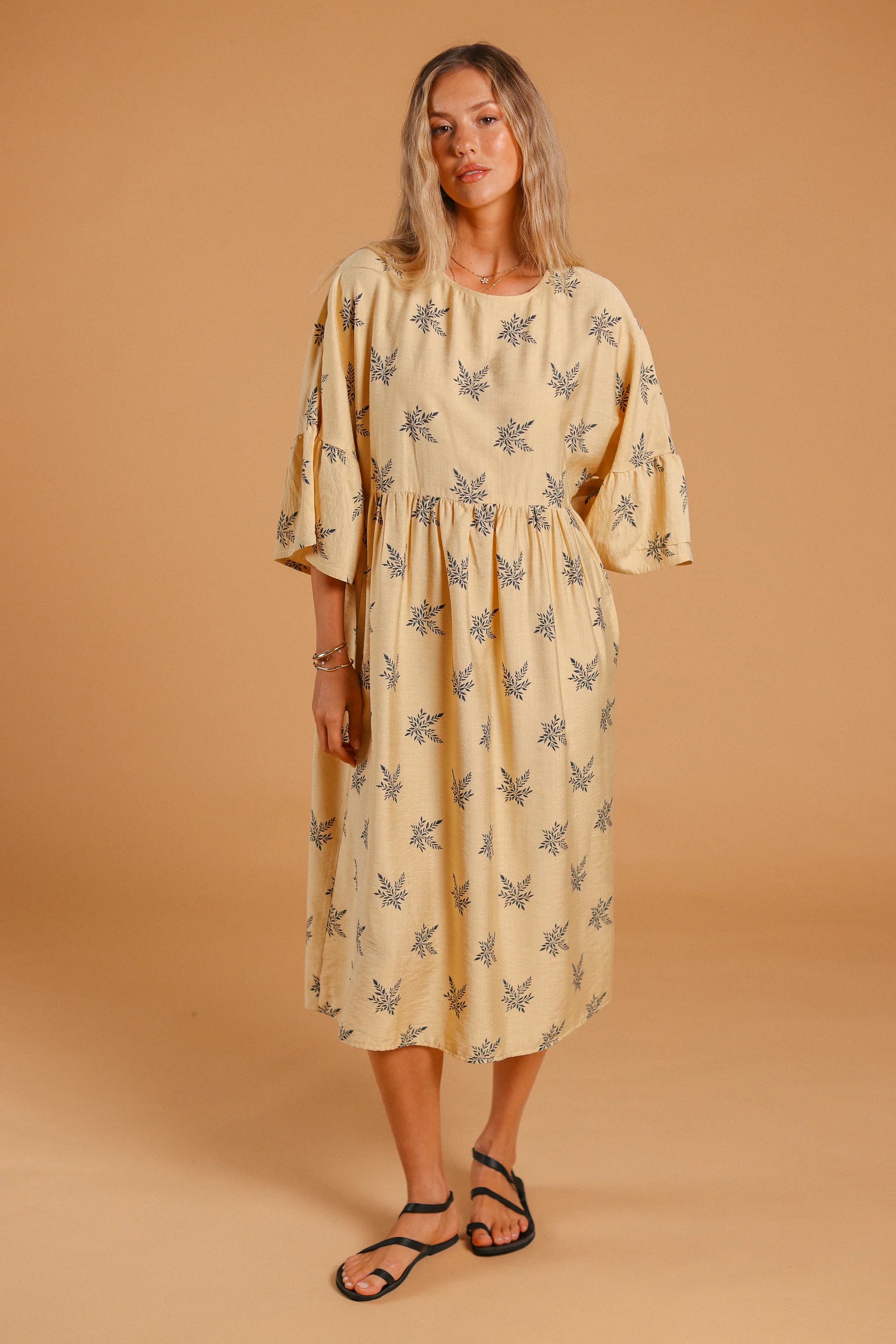 Dress Marvina Dusty Yellow - Image 7