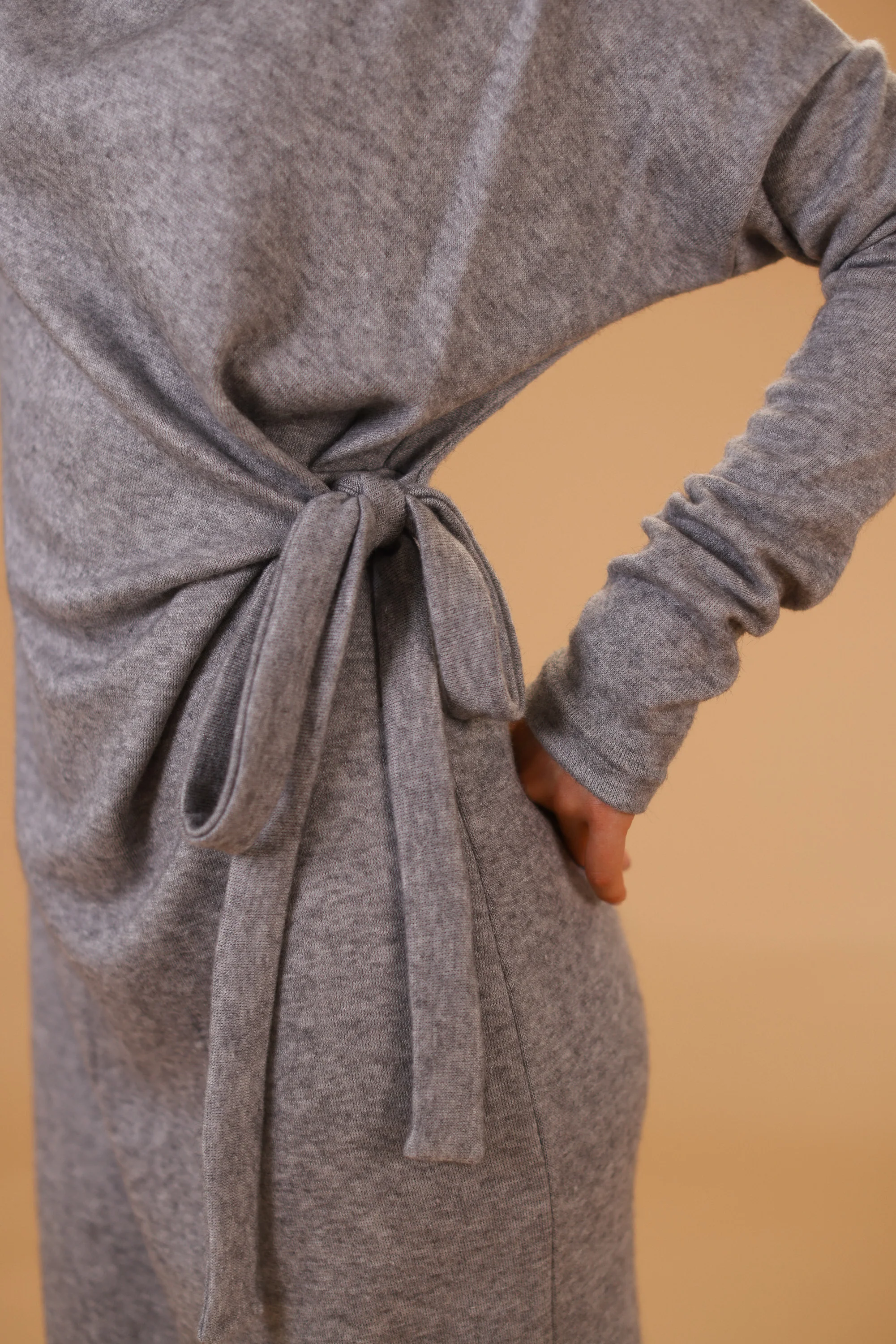 Dress Veyra Grey - Image 4