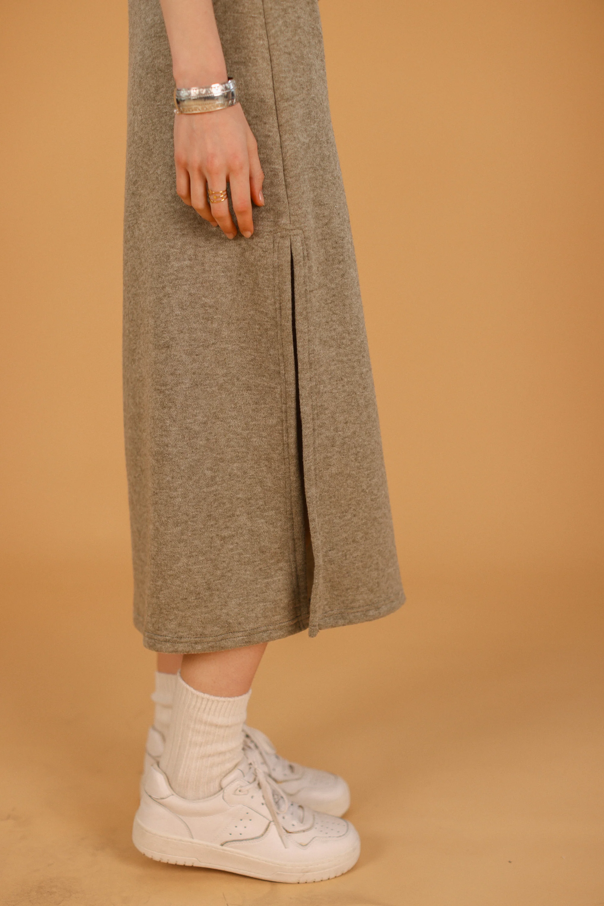 Dress Veyra Khaki - Image 8