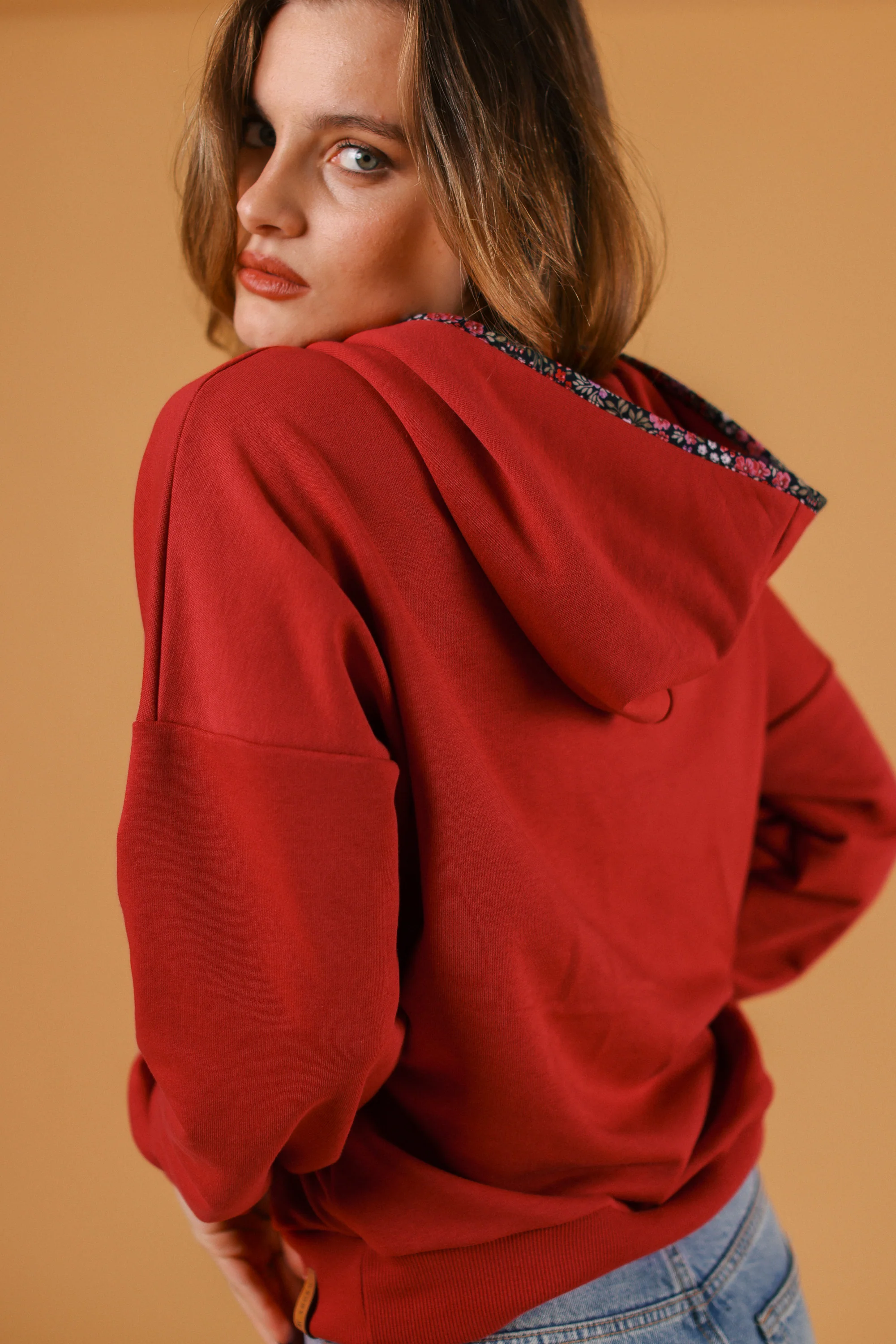 Hoodie Else Red - Image 3