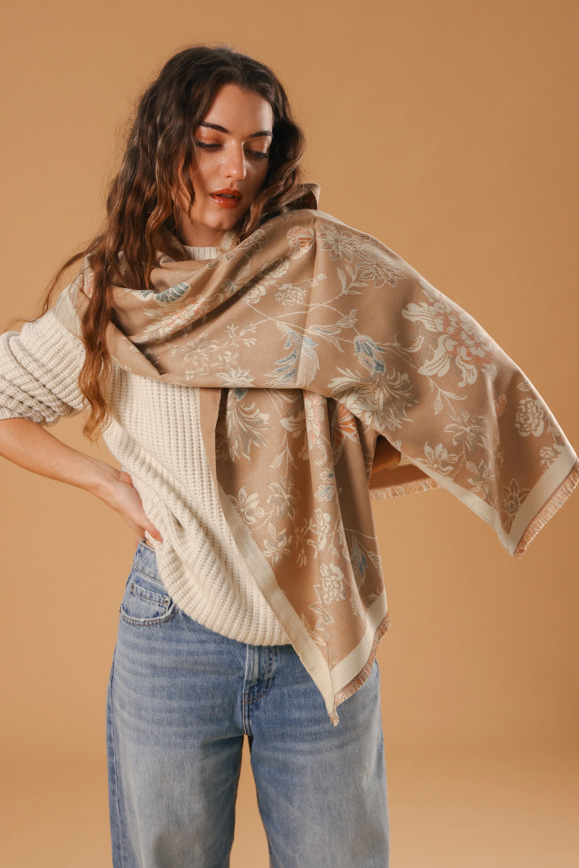 Scarf Butterflies & Flowers Latte - Image 5