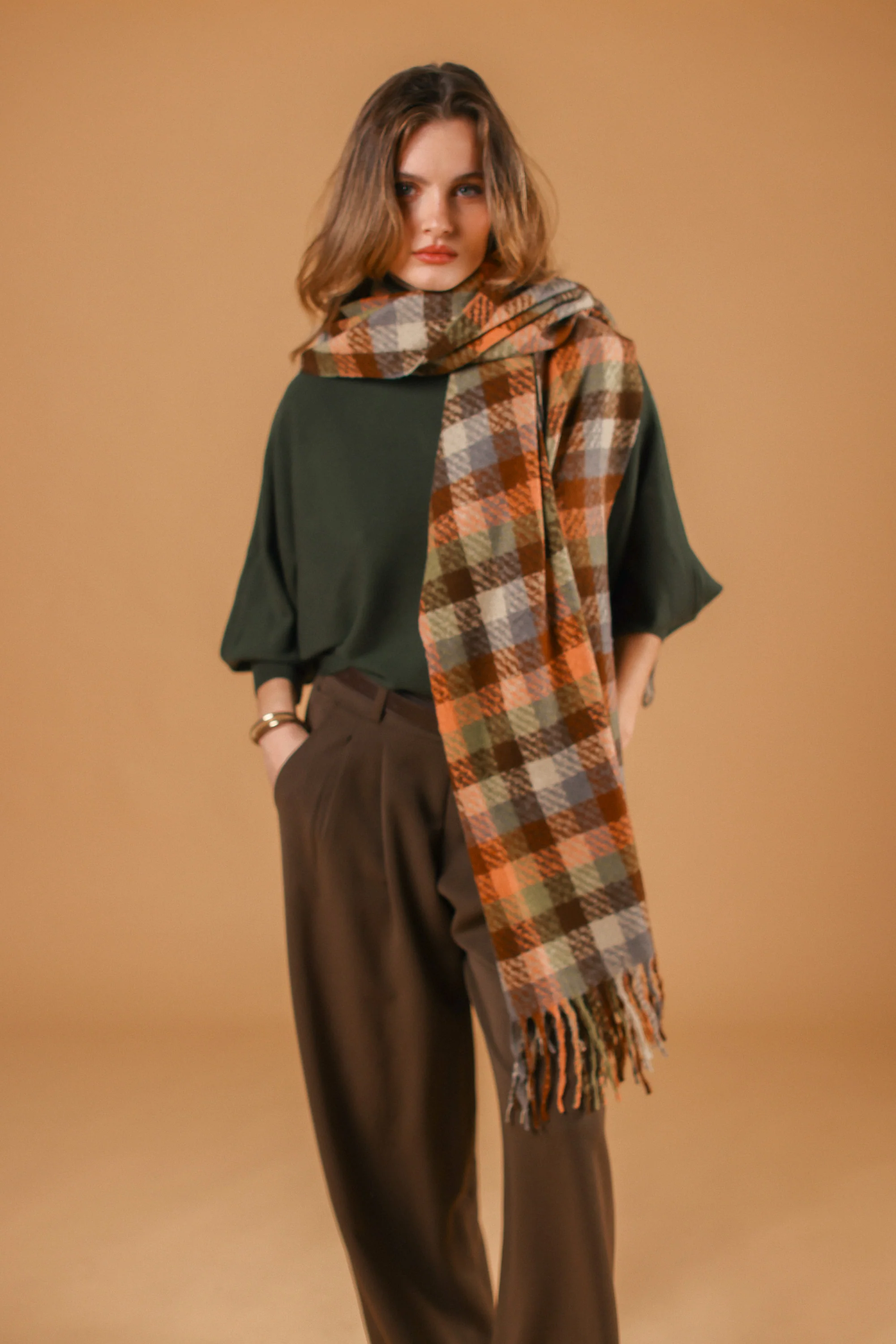 Scarf Callen Brown Peach - Image 3