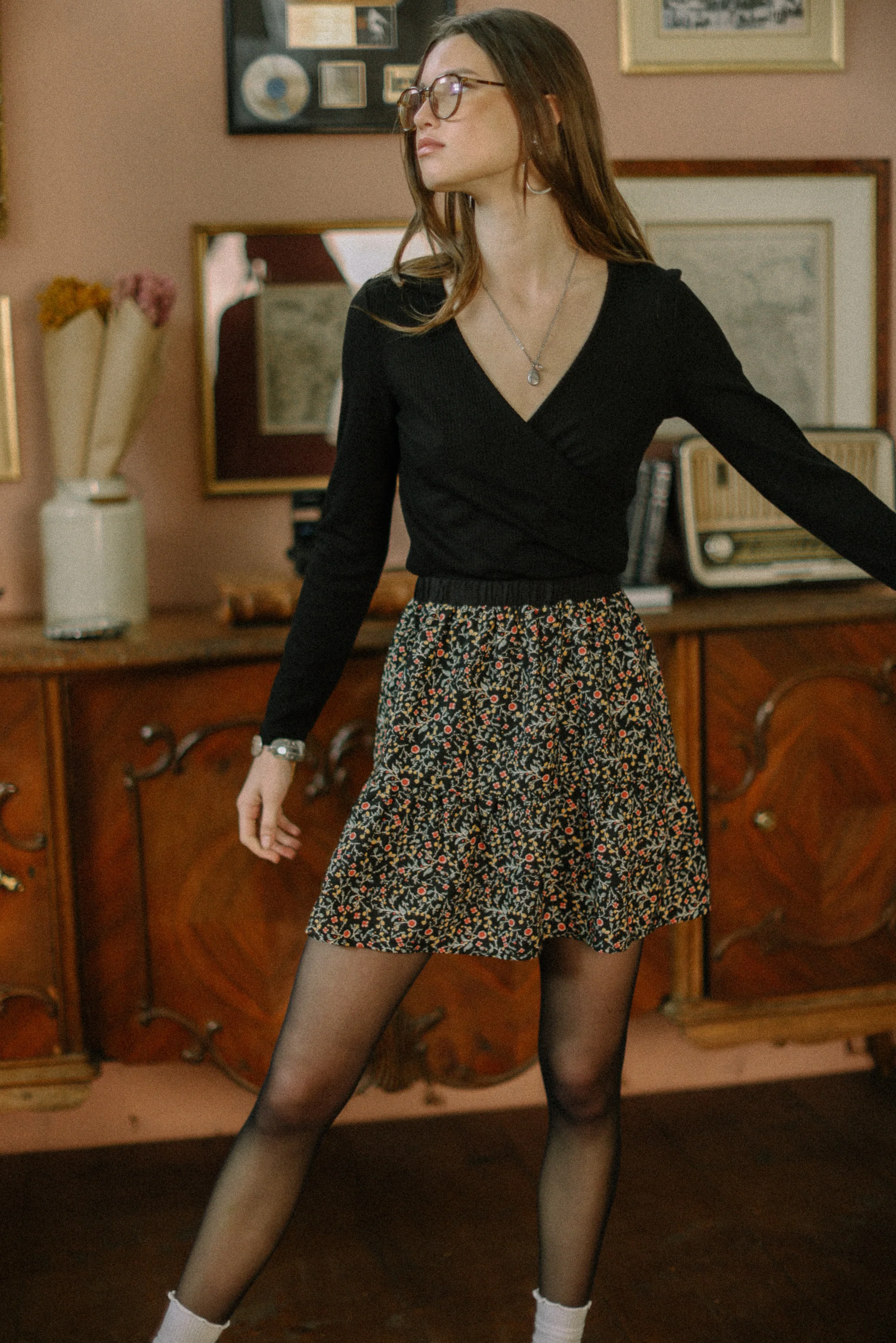 Skirt Eren Black Floral - Image 4