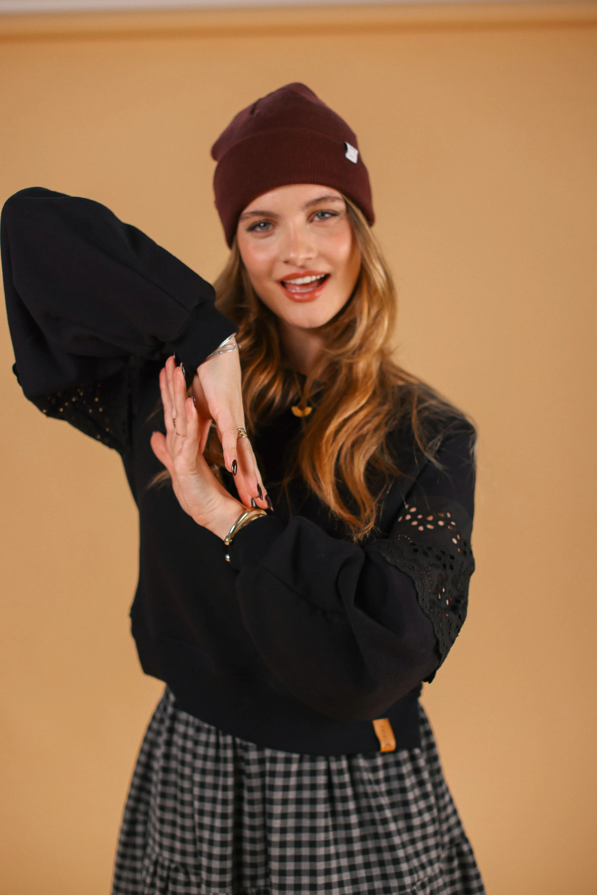Sweater Caelia Black Lace - Image 9