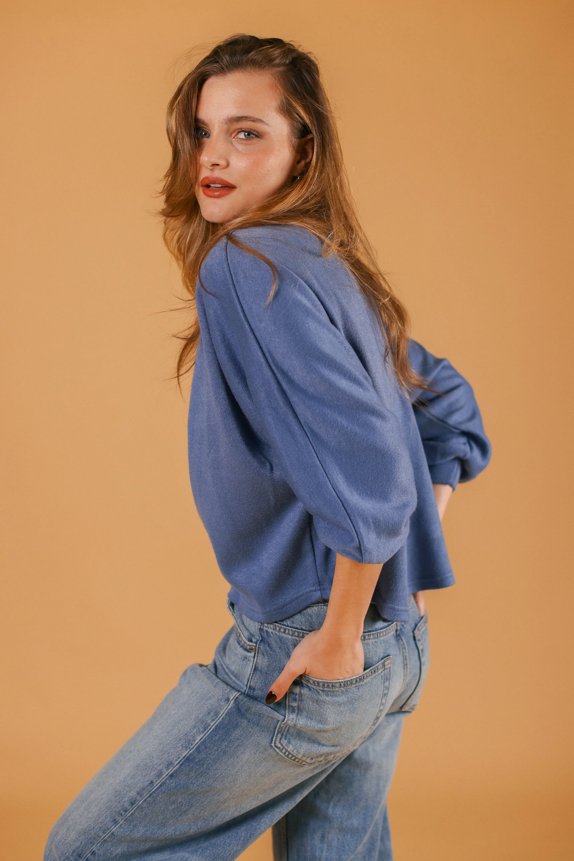 Sweater Idris Blue - Image 6