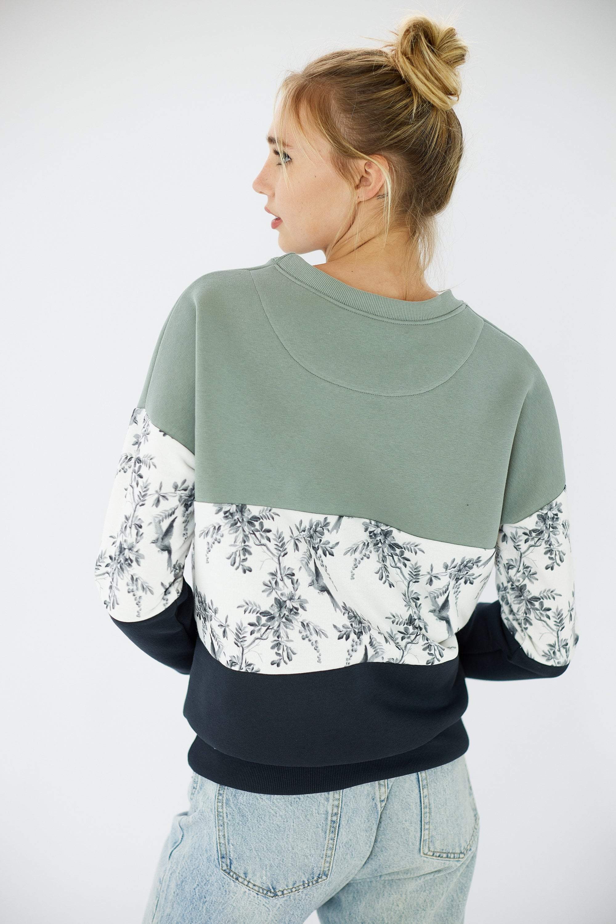 Sweater Mia Mint Kolibri - Image 3