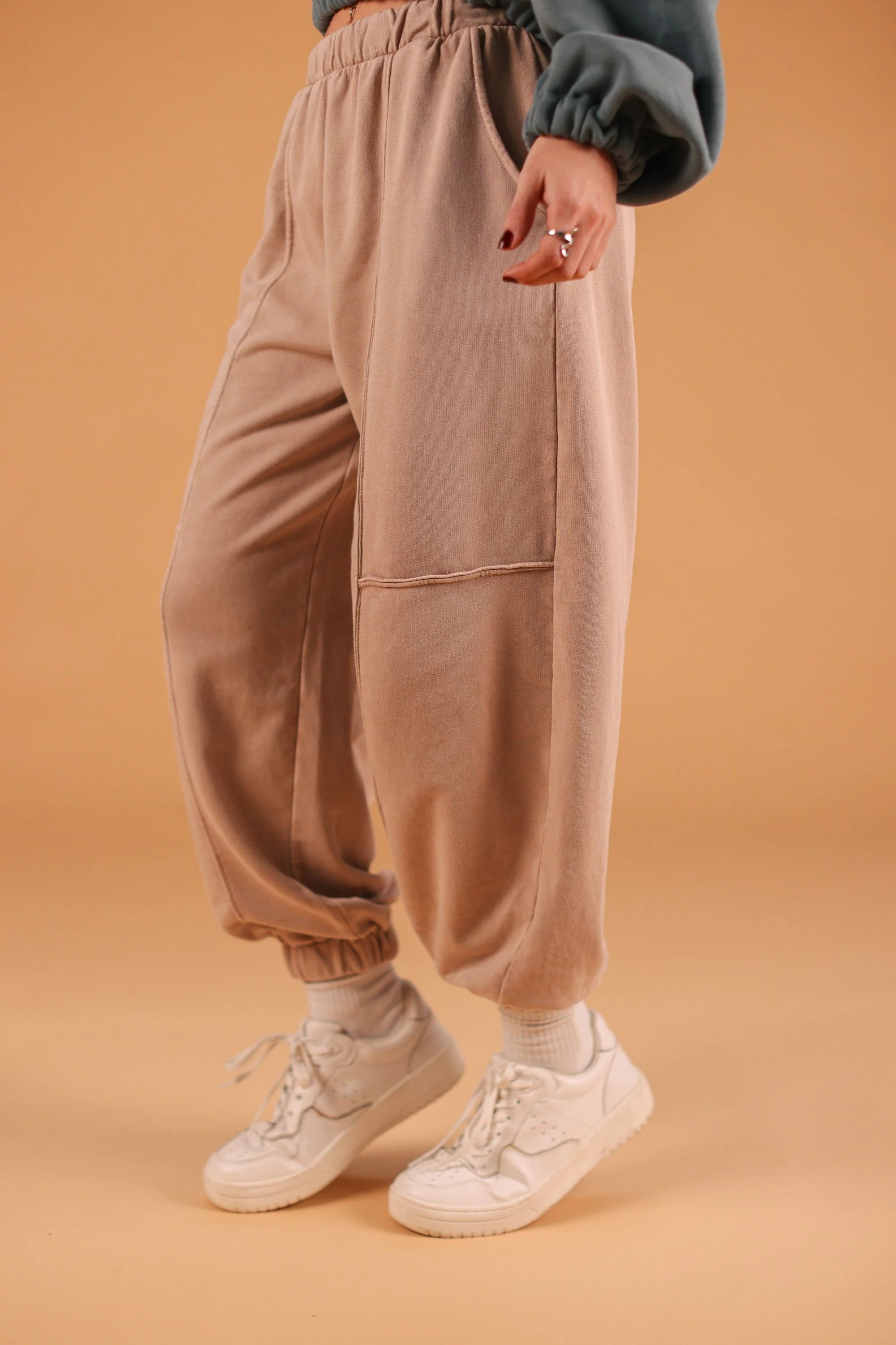 Sweatpants Neha Stonewashed Beige - Image 3
