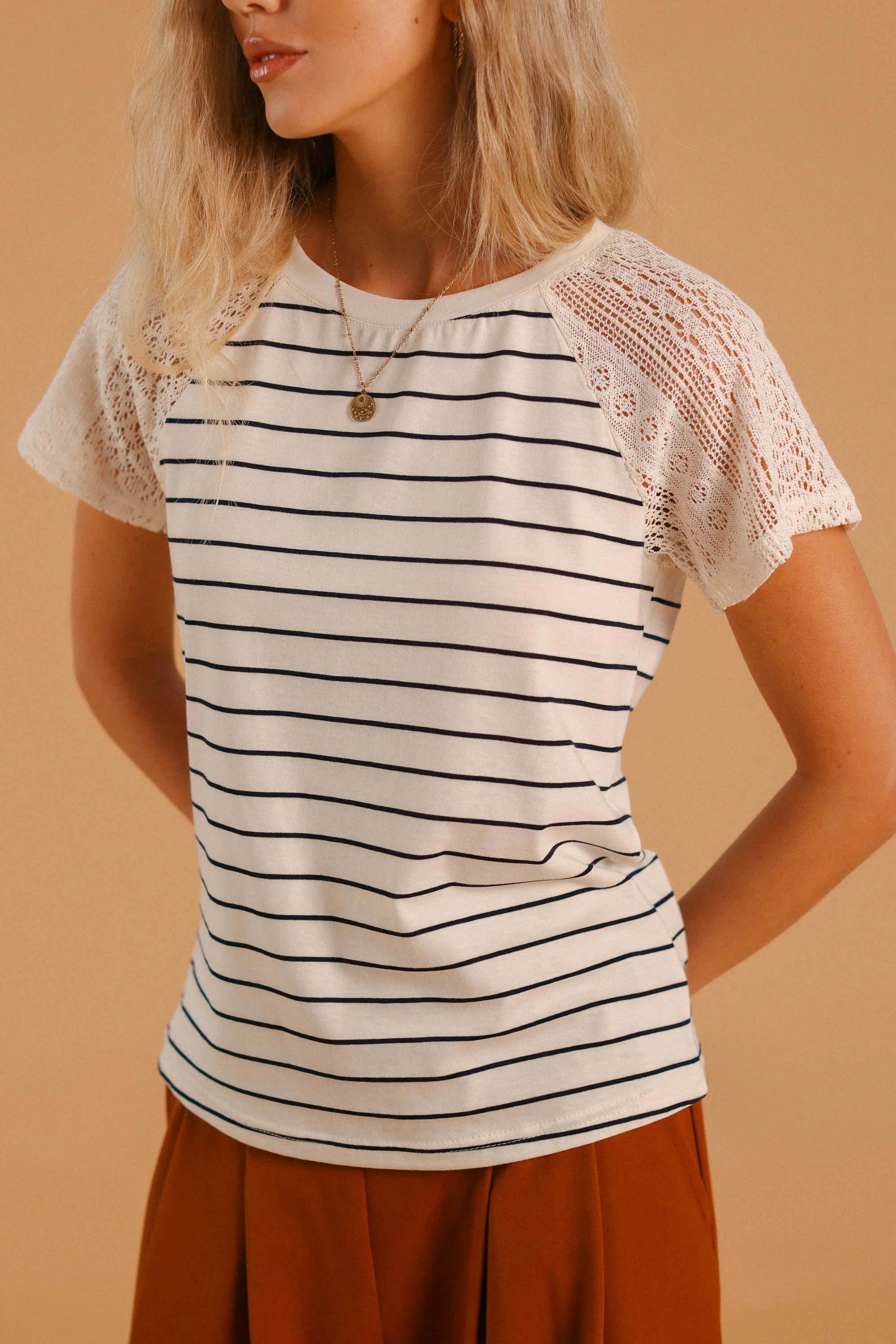 Top Alex Lace Stripes - Image 4