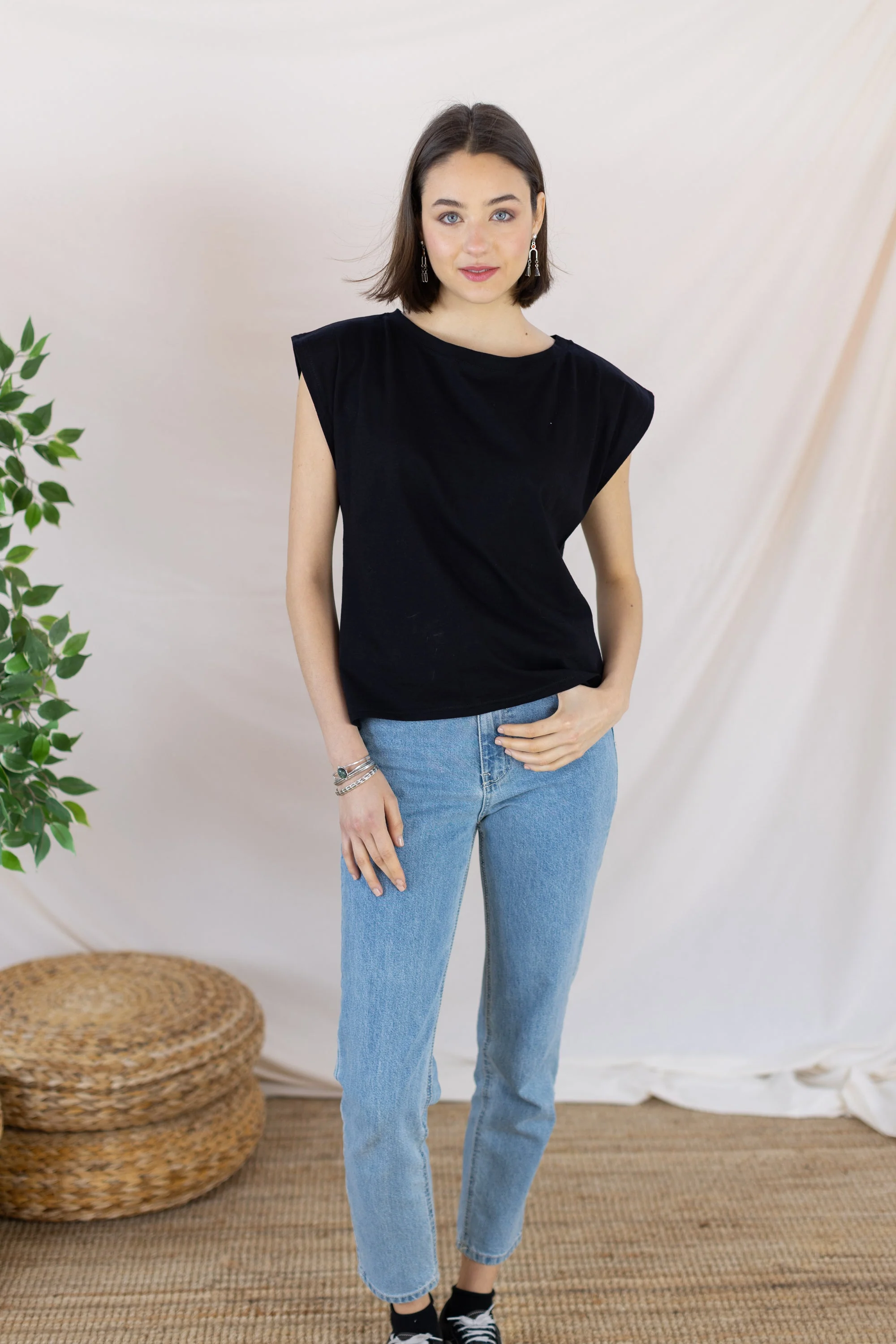 Top Aria Black - Image 3