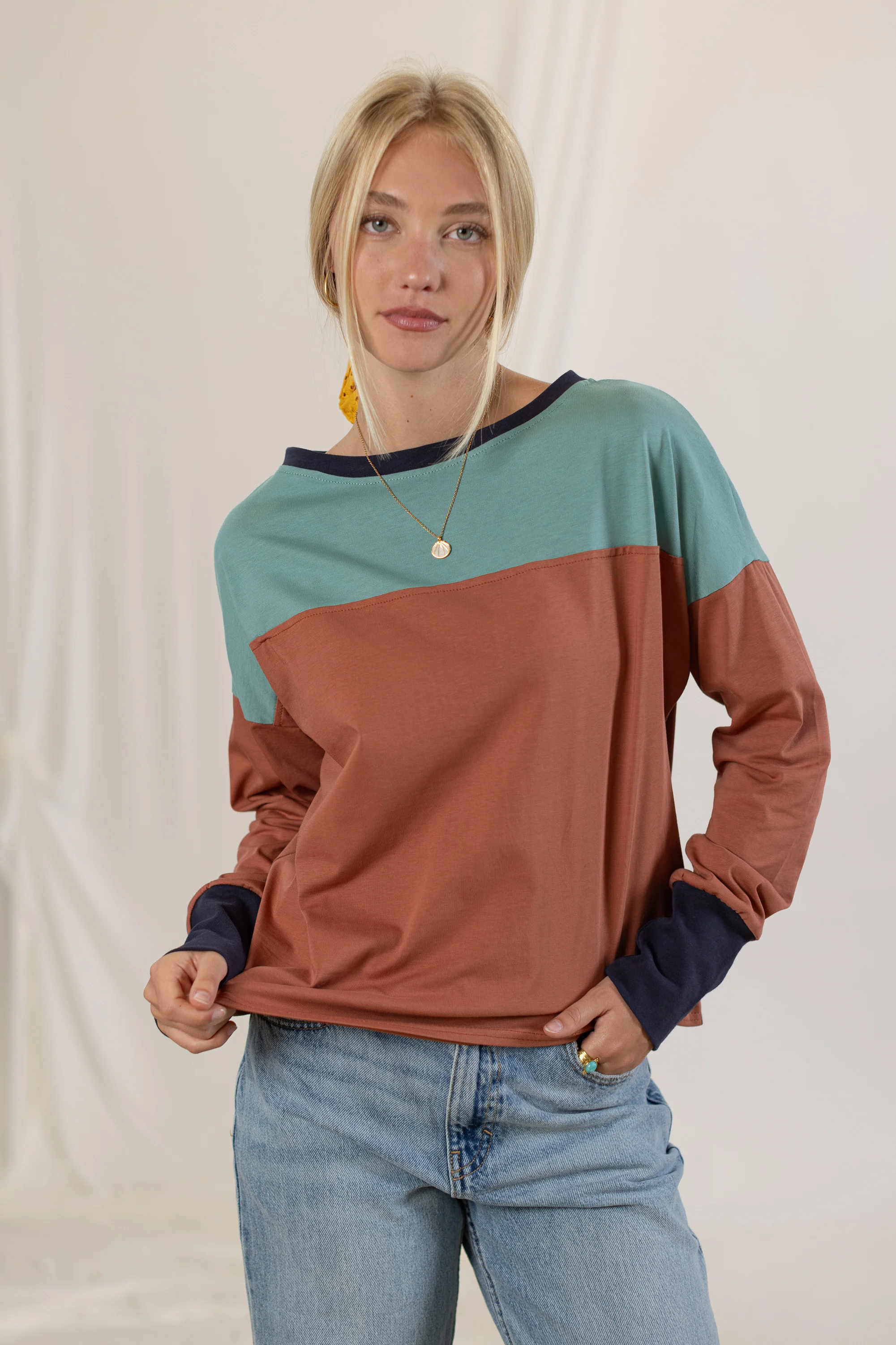 Top Dalianne Terracotta Blue - Image 3